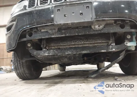 2017 Jeep Grand Cherokee Laredo 4X4 z USA, uszkodzony, nr VIN 1C4RJFAG1HC954690